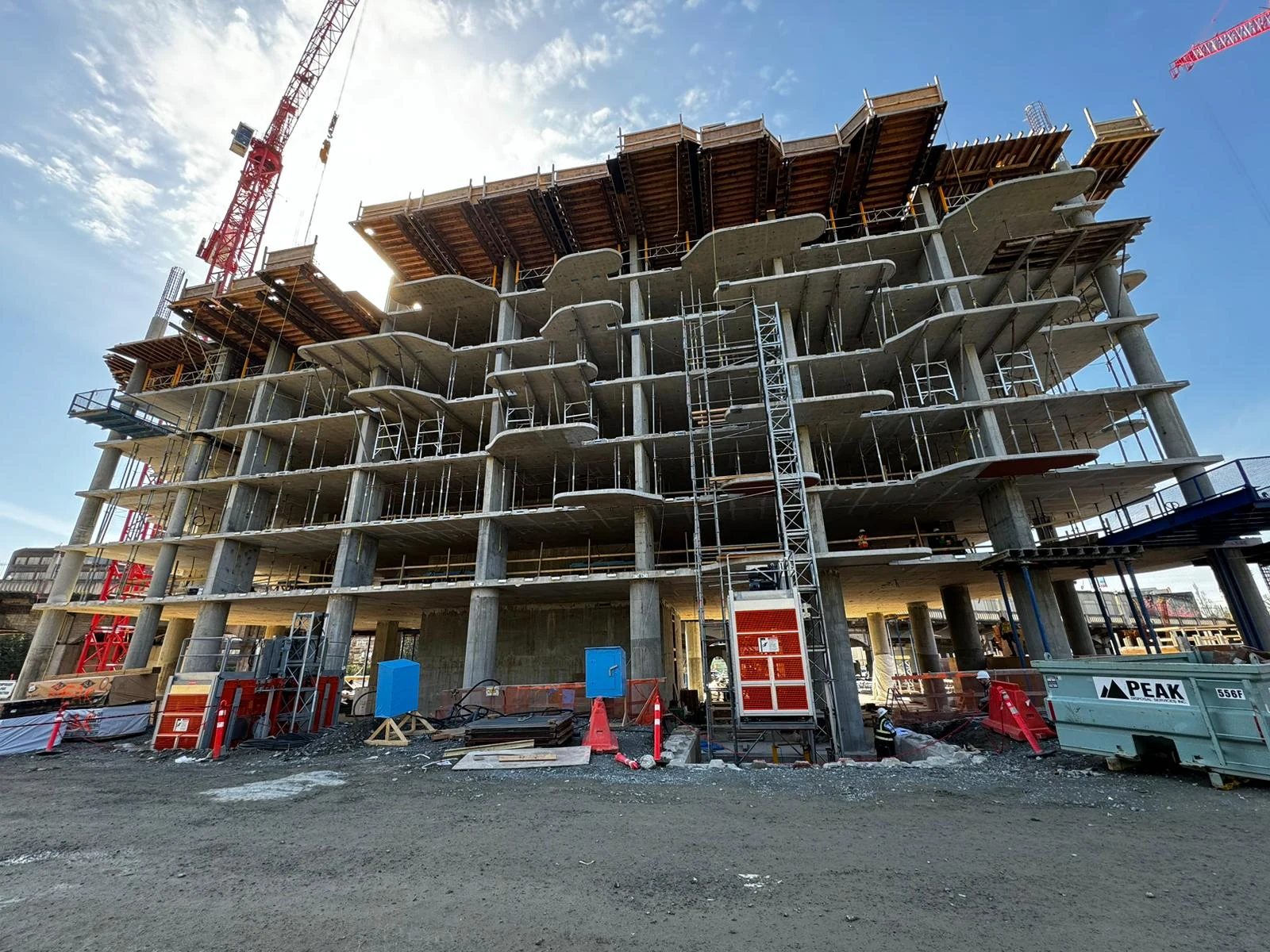 Sen̓áḵw site progress — on-site forming and construction in Vancouver